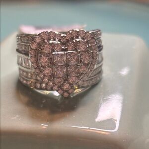 Dazzling Silver Heart Ring